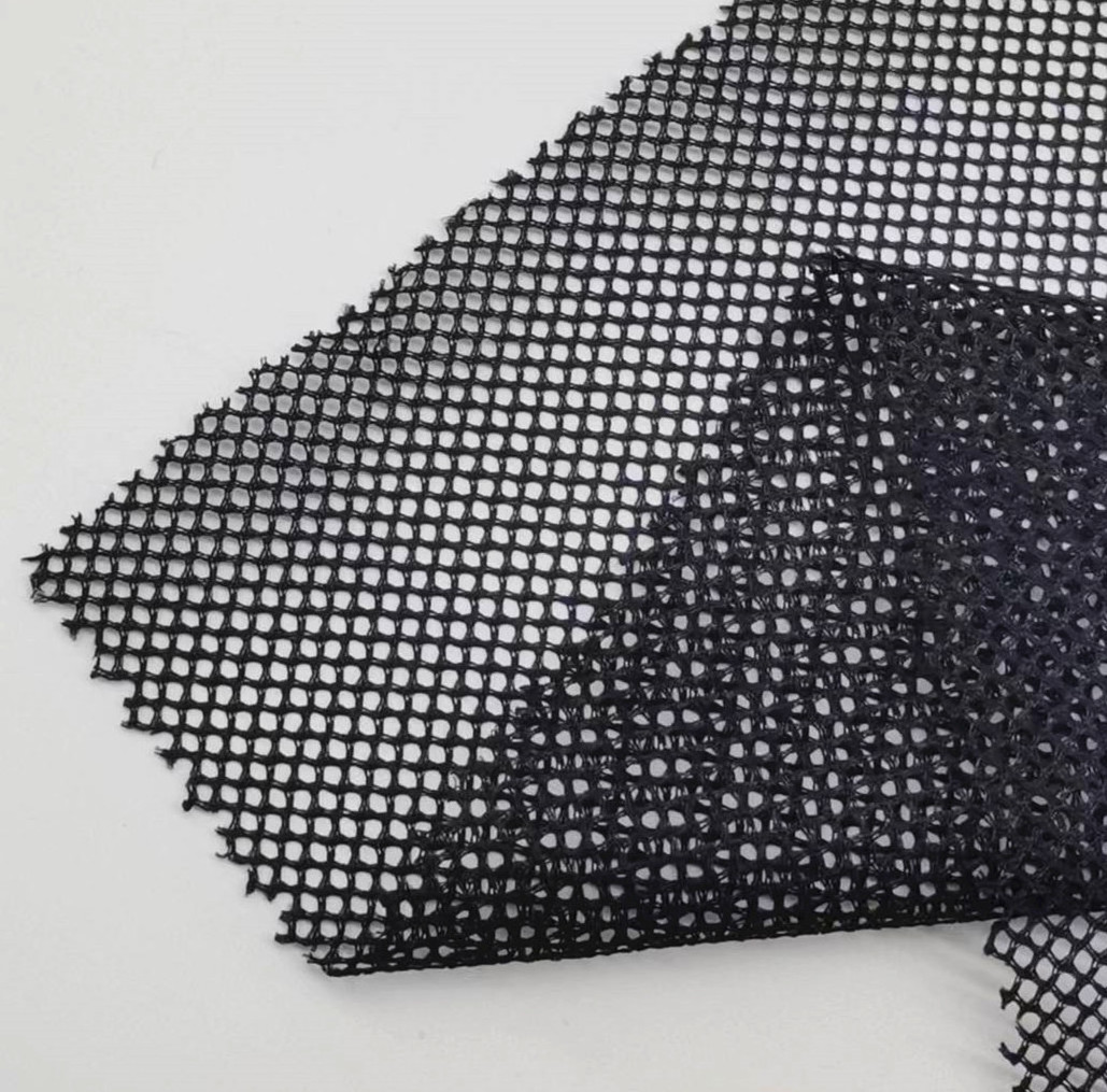 Breathable Mesh Fabric 100% Polyester Warp Knitted Fabric For Lining