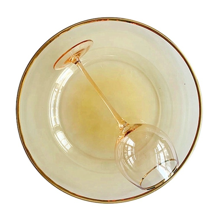 13 Inch Clear Gold Rim Engraving Glass Charger Plates Wedding Disposable Glass Clear Charger Plates with Wine Goblet