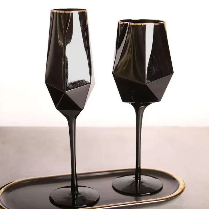 Gold Rimmed Black Colored Wine Glasses Crystal Lead Free Wedding Champagne Glasses Custom spray glass