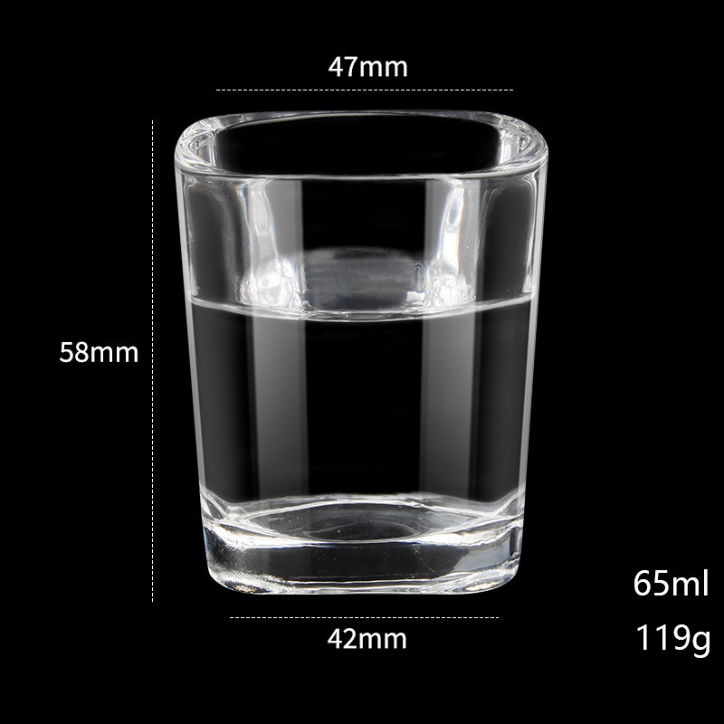 2024 Wholesale Cheap Price 65ml 2.5Oz Square Shot Glass Personalized Vodka Shot Glass Wedding Favor Engraved Square Shot Glass