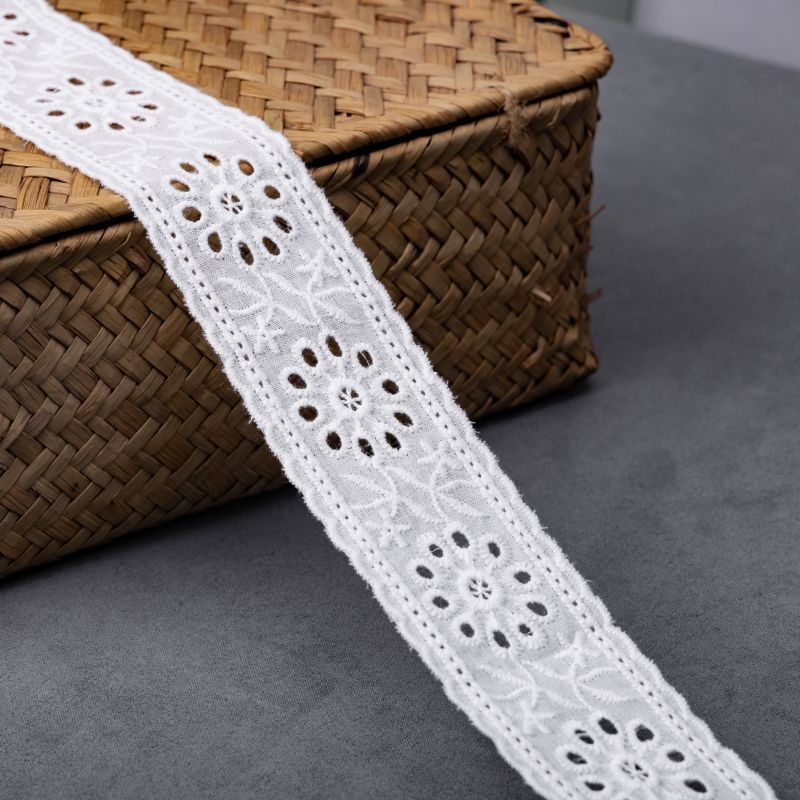 Wholesale High Quality Stock Cotton Eyelet Lace Trim Cotton embroidered lace  Fabrics For Women Dress