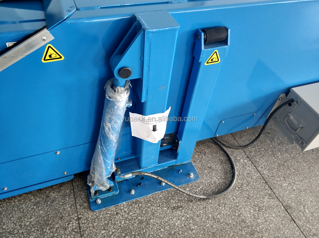 Automatic draw-out belt conveyor telescopic conveyor for truck loading and unloading