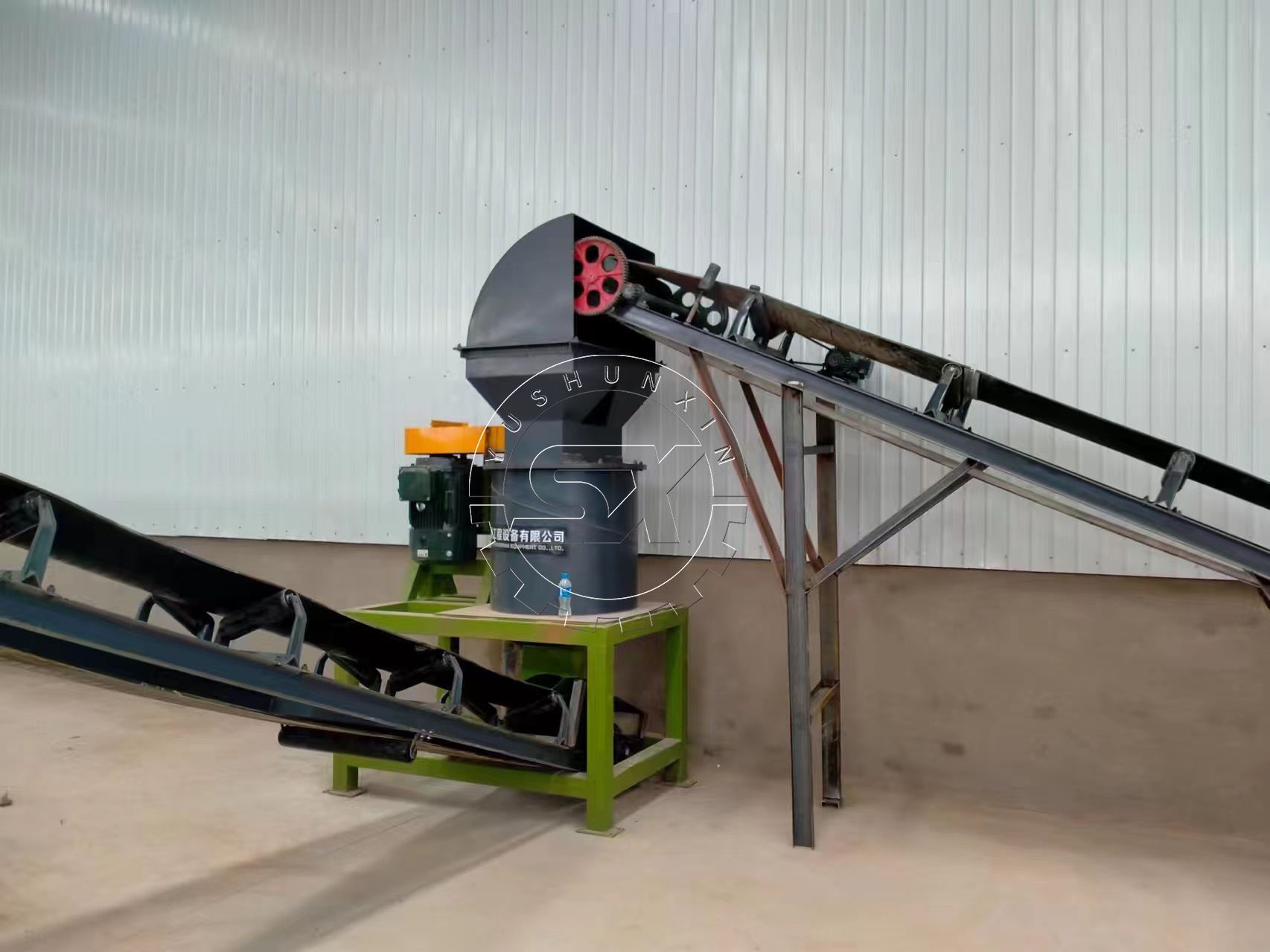 Vertical crusher for bulk materials, fine powder and high efficiency 2024 new sale