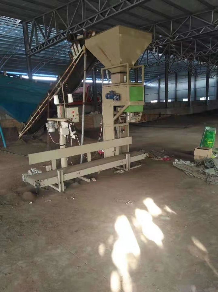 ac and mop powder fertilizer pellets bagging machine / mop and ac packaging machine