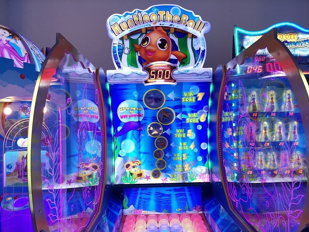 Hot selling Coin Operated Catch Gold Fish Hunting Ball Ticket Prize Arcade Redemption Lottery Game Machine For Sale