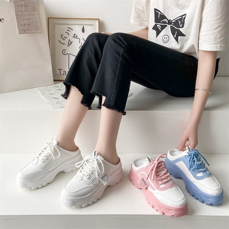 New Design Fashion Women Sport Shoes Sneakers Outdoor Soft Sole Women Slippers 2023