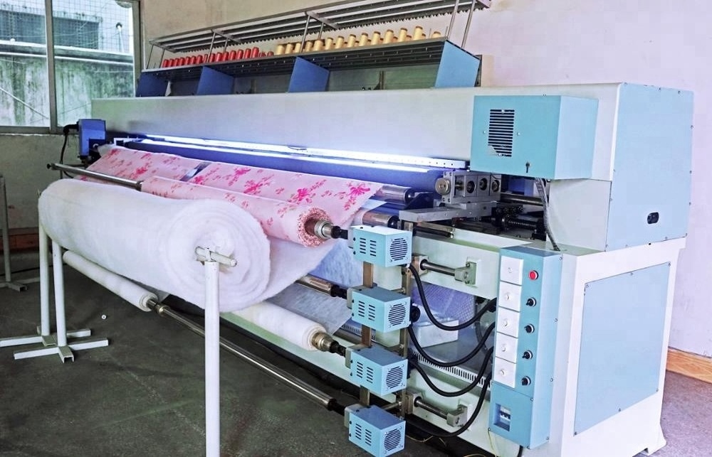 Yuxing best price industrial computer multi needle embroidery machine quilting for sale