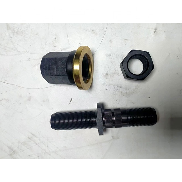 Dongfeng Truck Body Spare Parts Wheel Bolts And Nuts FAW CA151/16 TRUCKS Tire Screw 457 AXLE Size 22/24*140MM