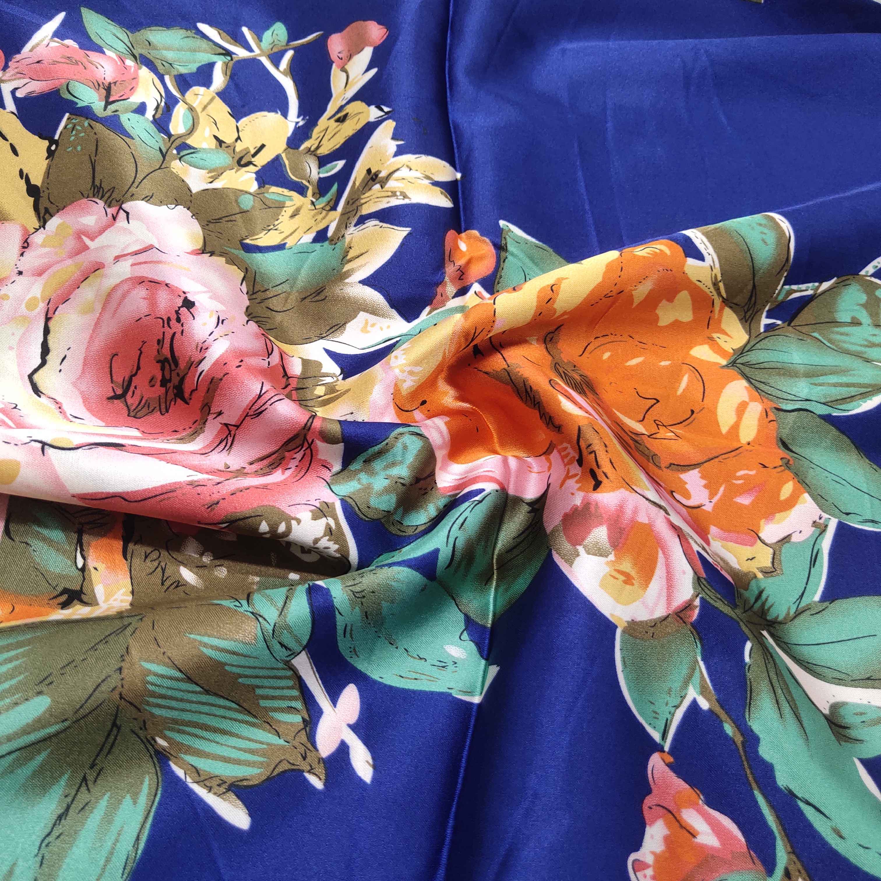 High Quality Floral Printed Stretch 100% Polyester Satin Fabric For Garment Duchess Crepe Satin Fabric