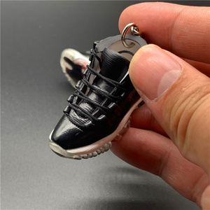 dropshipping 3d sneaker keychain sports Shoes Mini pvc yzy 350 v2 SB shoe keychain 3d sneaker