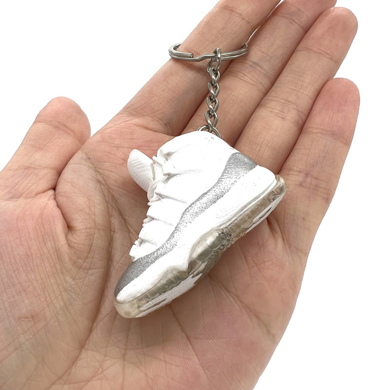 Free shipping 3d aj 11 jordans bred basketball sneaker shoes keychain 3d