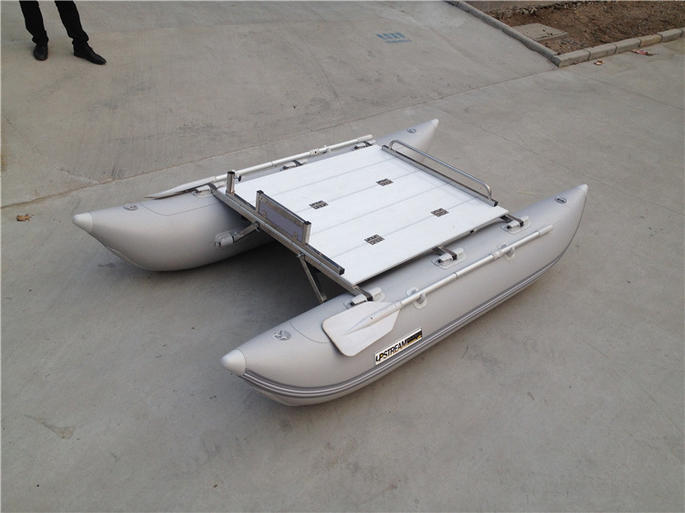 Catamaran 1/2/4 Person Inflatable PVC Pontoon Boat For Sale