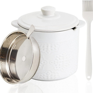 Custom Ceramic Bacon Grease Container with 304 Stainless Steel Strainer Porcelain Oil Storage Container for Kitchen