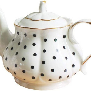 Handmade European Style Ceramic Teapot Pumpkin Fluted Shape Vintage Porcelain Tea Pot with Polka Dot