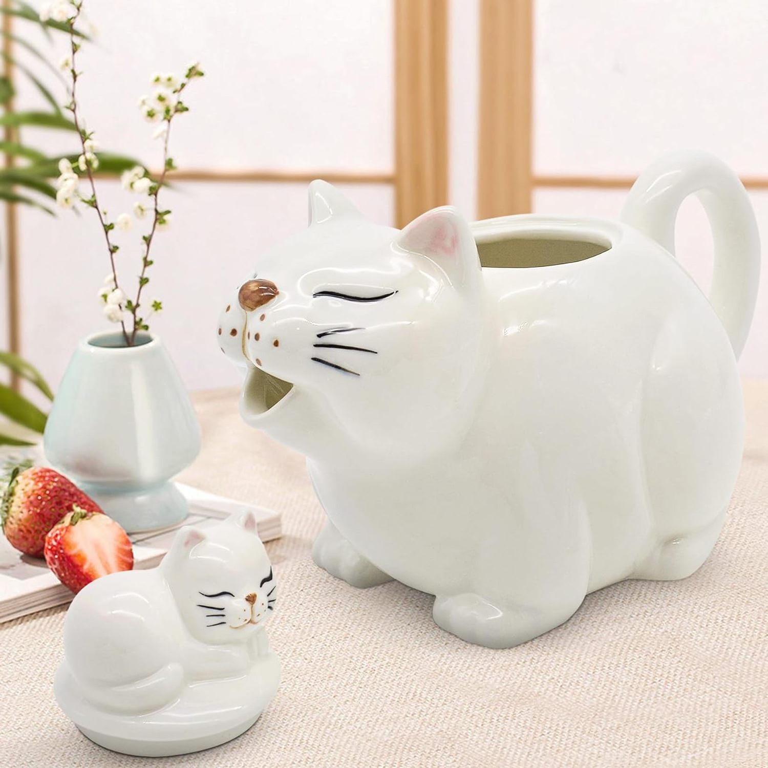 Porcelain Tea Pot Cat Shape Teapot, White Tea Pot Small Ceramic Teapot for Tea, 20 OZ Cute Teapots for Halloween Christmas Gift