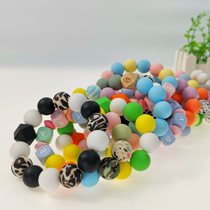 Hot Selling Customized 137 Candy Colors 15mm Solid Bulk DIY Round Loose Food Grade Silicone Baby Teether Beads