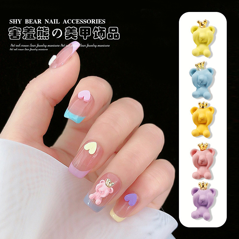 Kawaii cartoon heart bear resin nail art charm crown bear cute candy shy bear diy cream glue 3d nail art charm decoration