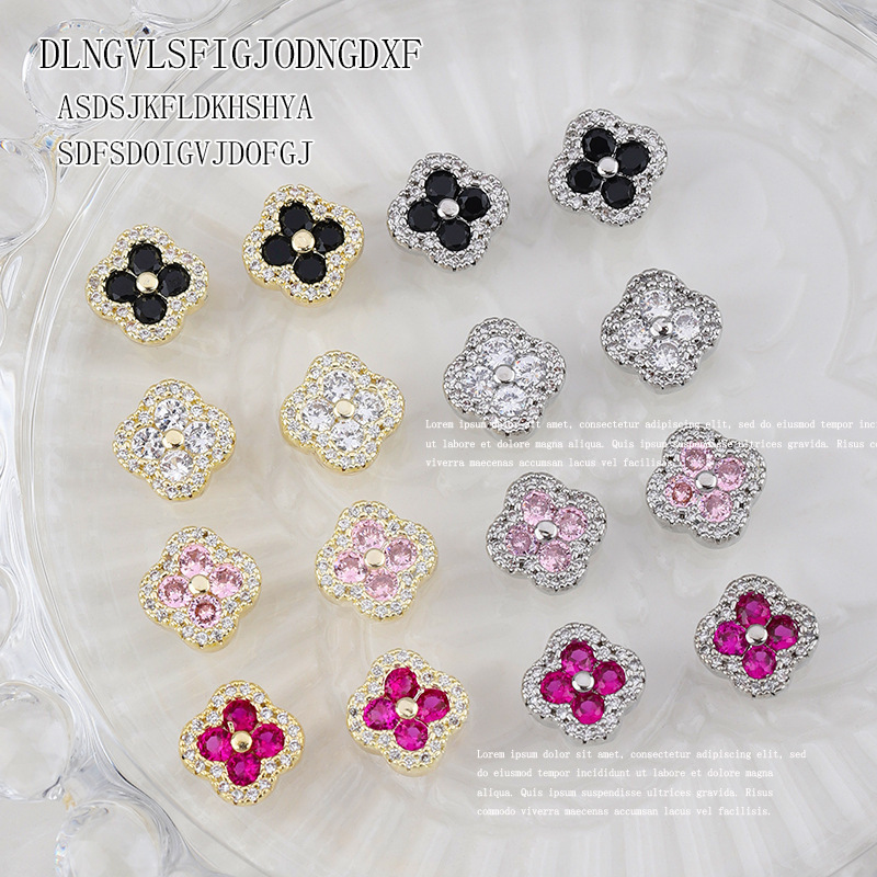 Fashionable Nail Rhinestone Accessory with Four-Leaf Clover Design Luxury Shinny Zircon Stones