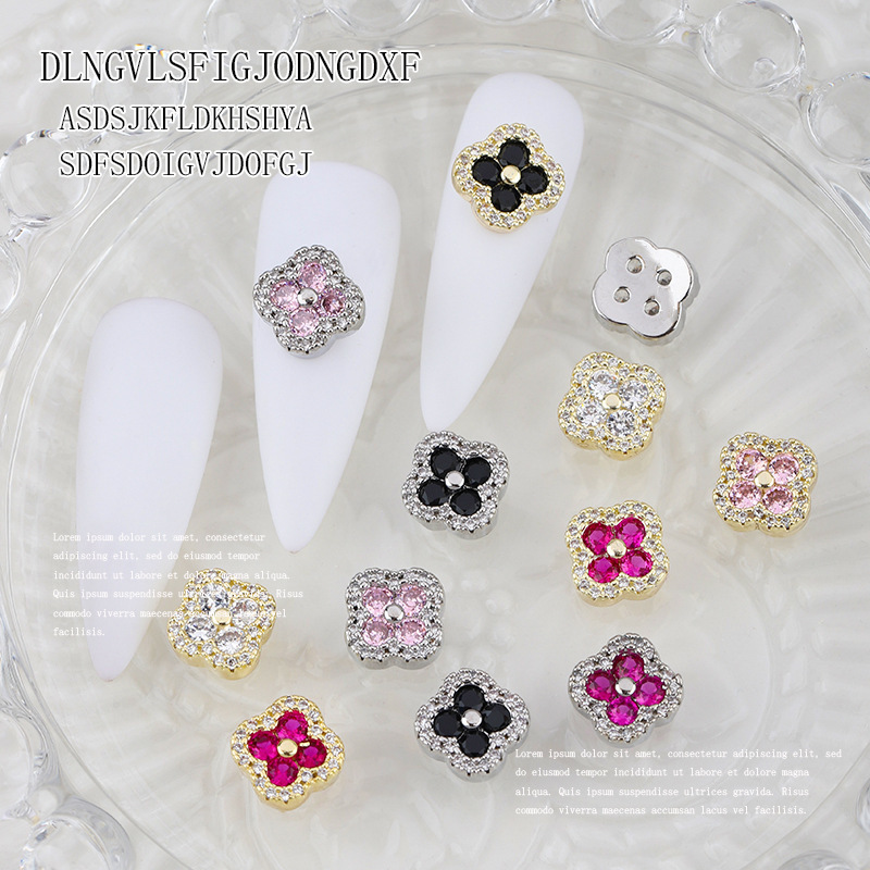 Fashionable Nail Rhinestone Accessory with Four-Leaf Clover Design Luxury Shinny Zircon Stones