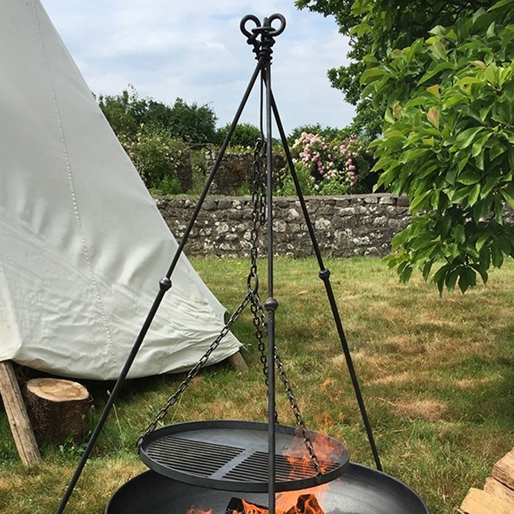 Custom Easily Assembled/Easily Cleaned Heavy Duty Portable Cooking BBQ Grills Round Metal Hanging Tripod Stand Fire Pit