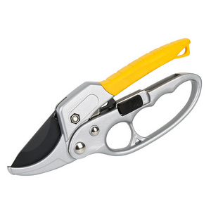 Garden Manual Hand Bypass Pruning Shearing Scissors 18mm Ratchet Pruner Shears