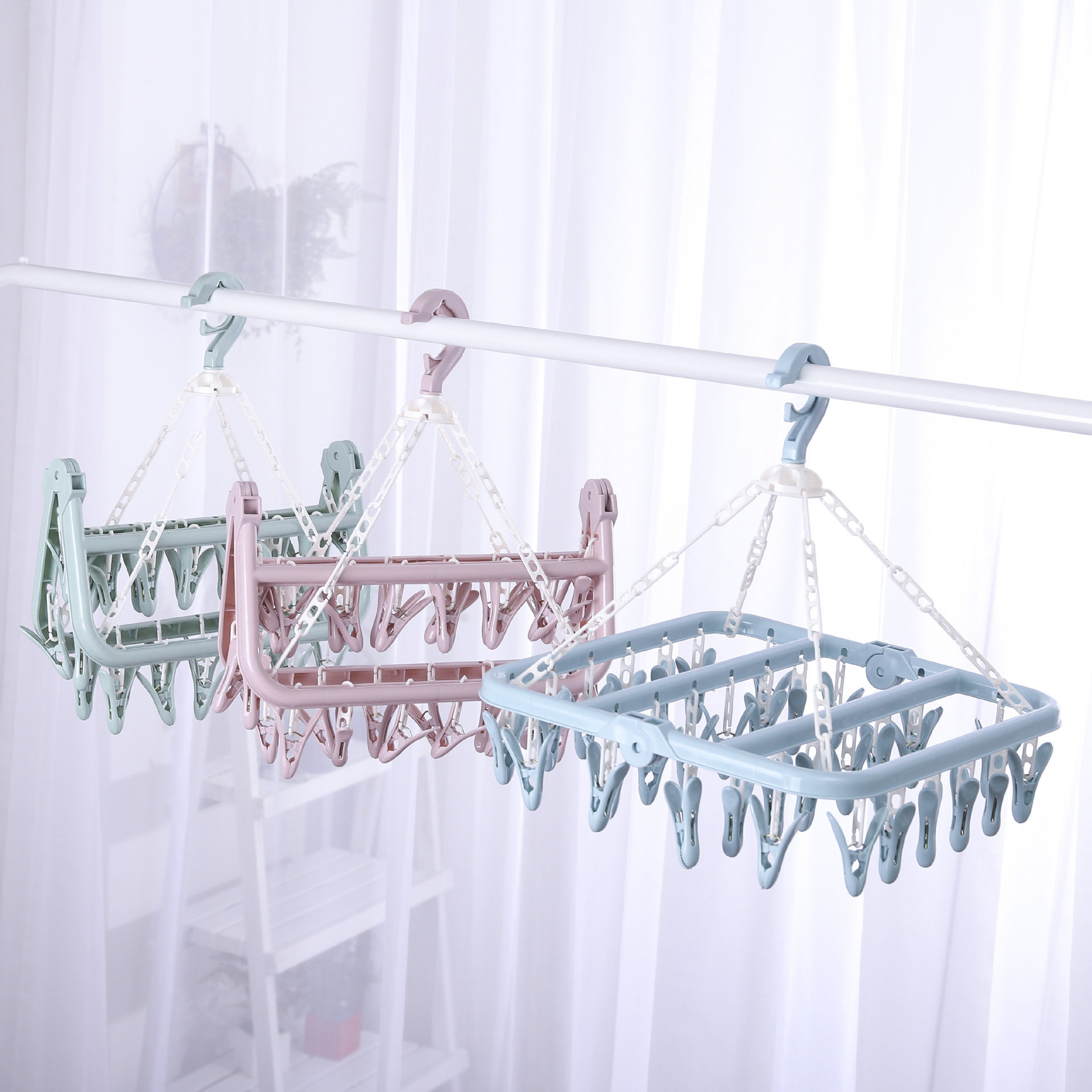 Multi-clip plastic clothing hanger adult baby folding sock hanger for clothes