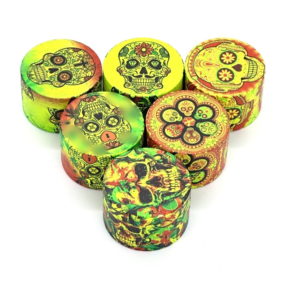 2024 Skeleton Design Glow in The Dark Herb Grinder Smoke Shop 50mm 4parts Tobacco Grinder Luminous Herb Crusher