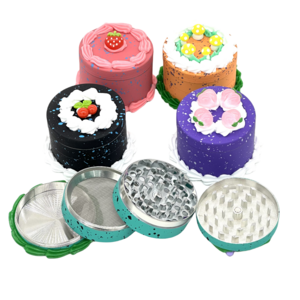 Manufacturer Factory Cute Fanny Design Pink Cake Herb Grinder for Women Smoker Cake Tobacco Grinder for Herb