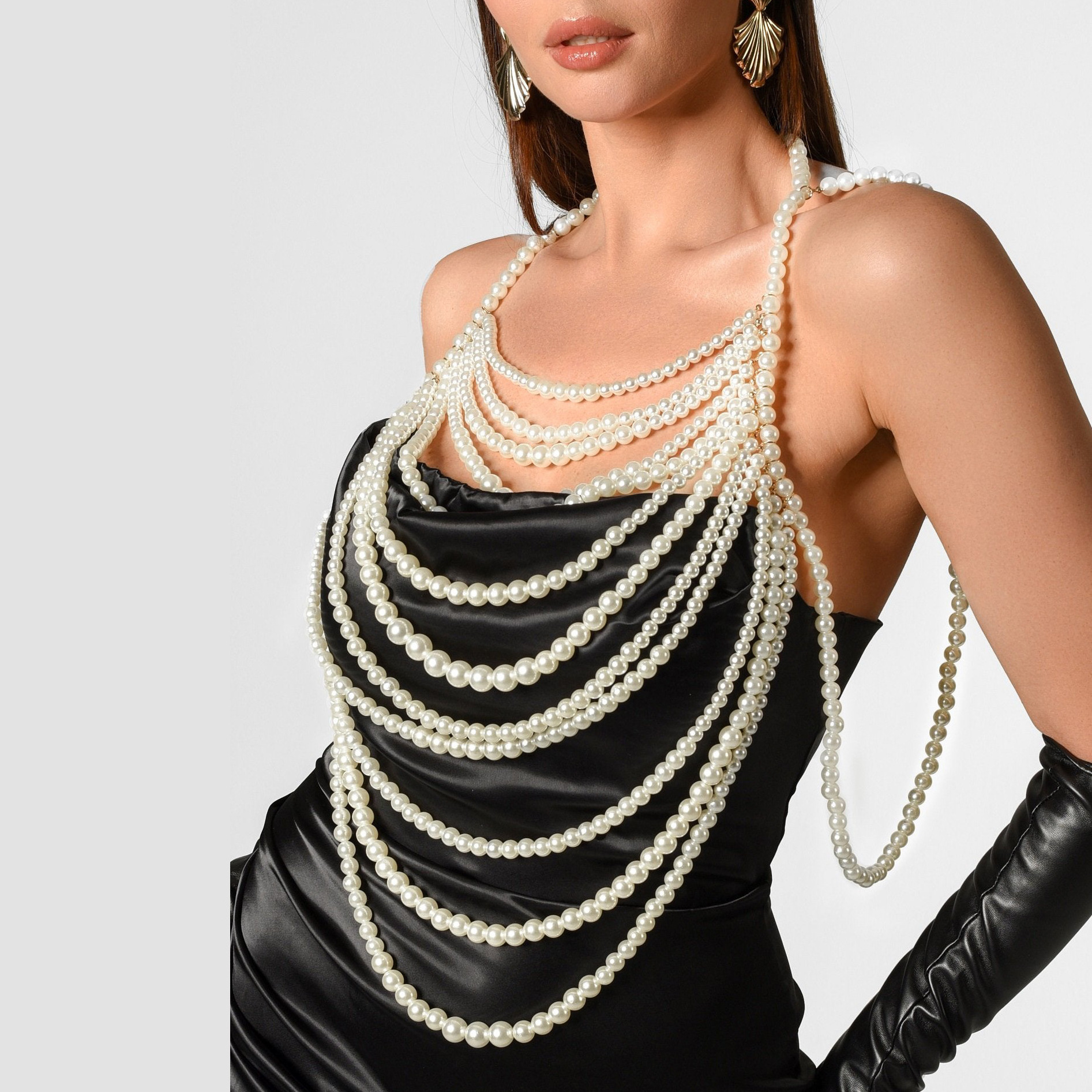 Luxury Fashion Long Pearl Top Women White Tassel Beaded Pearl Top Stacked Multilayer Pearl Body Chain