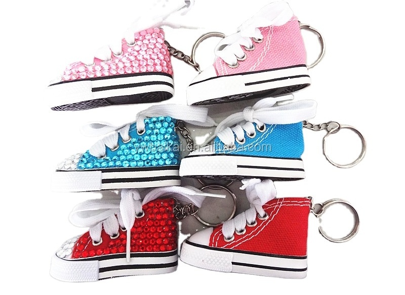 Mini cartoon canvas shoes key chain pendant lovers key chain creative canvas shoes key chain white bling bling