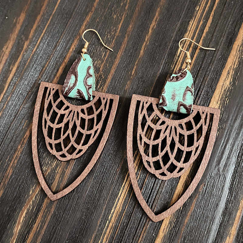 BINSHUO Bohemia Wooden Earrings Wholesale  Jewelry Retro Hollow Mandala Women Wooden Pendant Pattern Genuine Leather Earrings