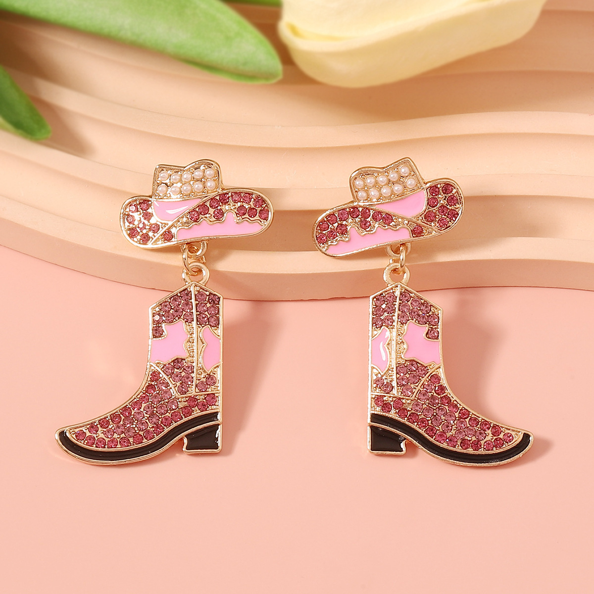 2023 NEW Fashion Pink Stones Hat Earrings Multiple Epoxy Colors and Diamond Alloy Cow Boots Western Cowboy Hat Earrings