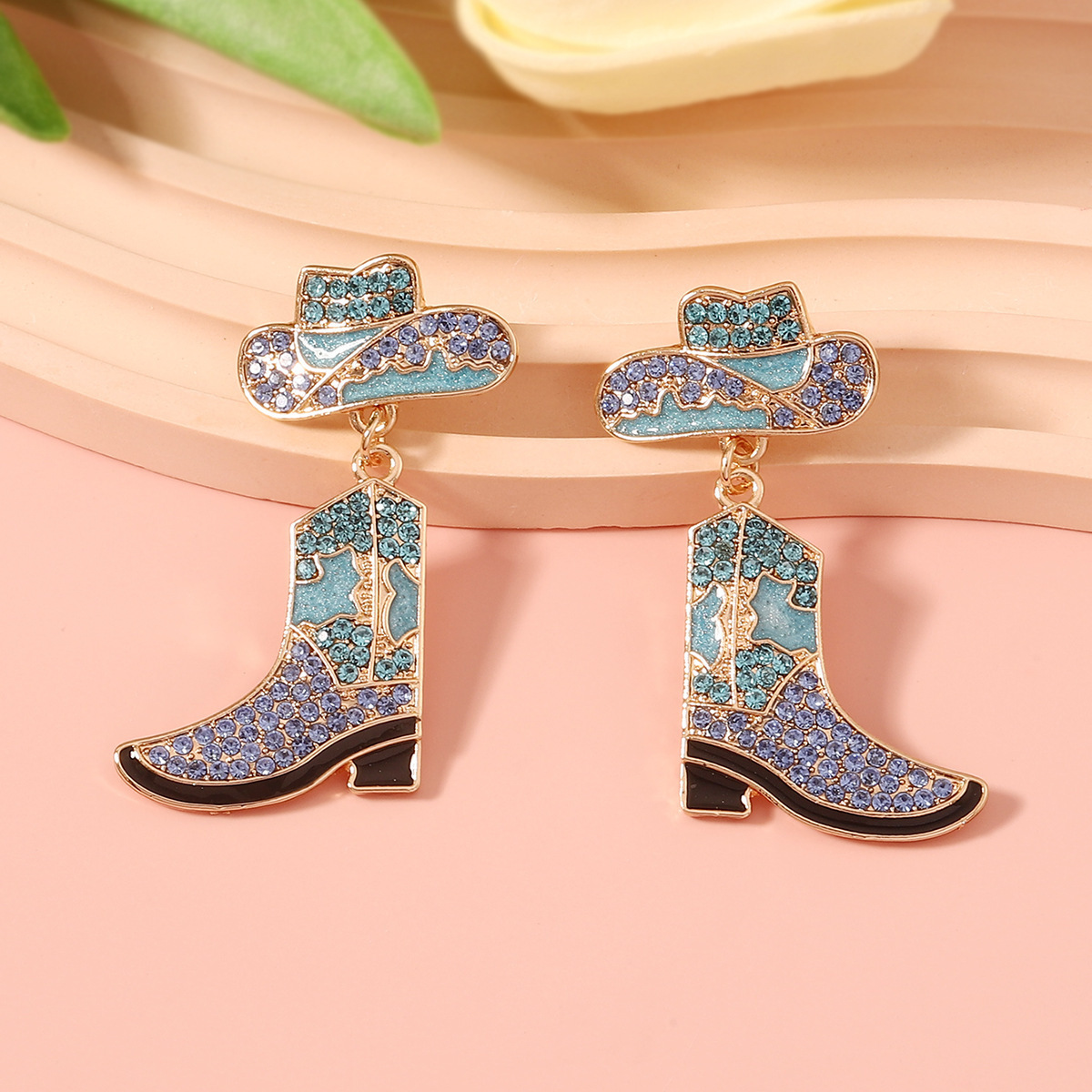 2023 NEW Fashion Pink Stones Hat Earrings Multiple Epoxy Colors and Diamond Alloy Cow Boots Western Cowboy Hat Earrings