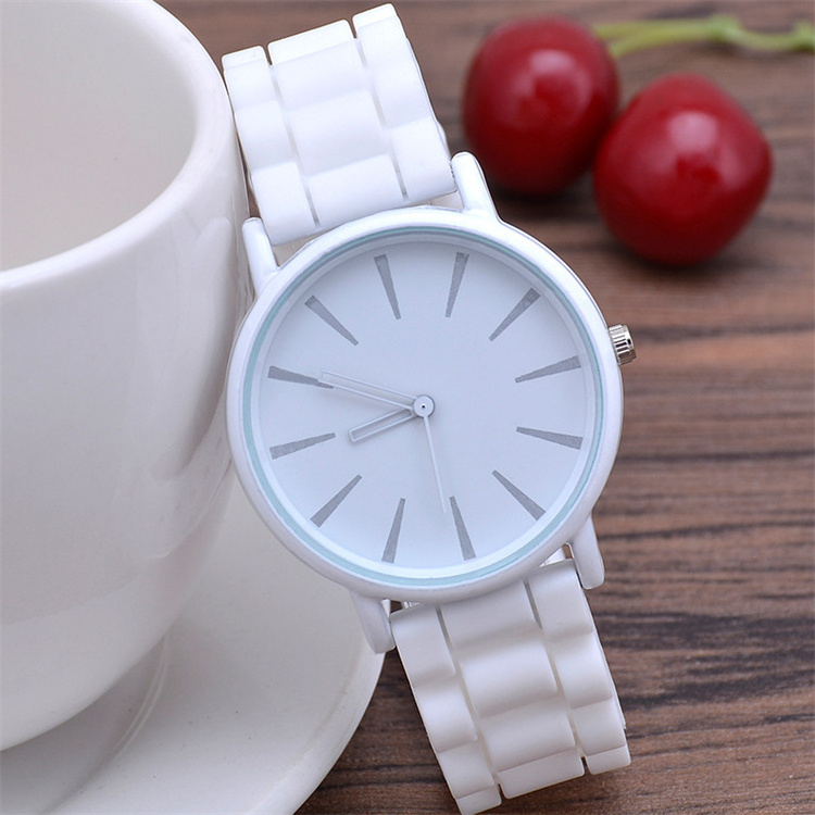 Classic Hot Selling Ultra-Thin Candy Color Silicone Female Student Watch Geneva Jelly Color Quartz Hand Watch