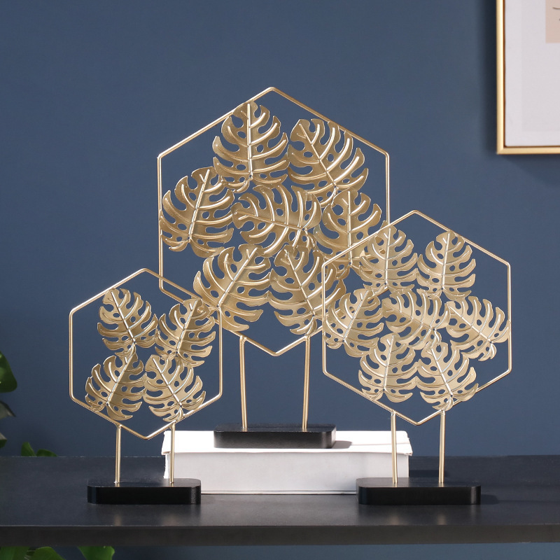 Gold Palm Leaves Modern Plant Ornament Bedroom Home Decoration Accessories For Living Room Gold Iron Shape Crafts Desktop Decor