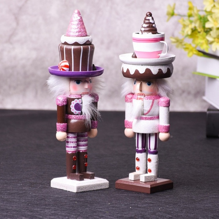 Christmas Gifts 10.5 Inch Ice Cream Sweetheart Nutcracker Wooden Nutcracker Puppet Crafts For Home Decoration