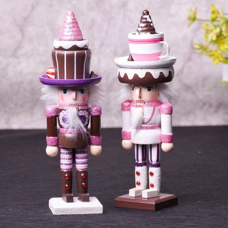 Christmas Gifts 10.5 Inch Ice Cream Sweetheart Nutcracker Wooden Nutcracker Puppet Crafts For Home Decoration