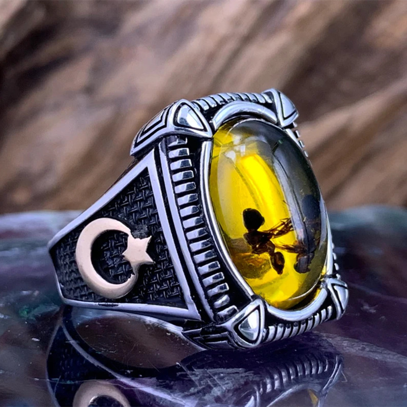 DAIHE 2024 New Men's Ring Large Oval Natural Agate Stone Retro Trend Inlaid Yellow Zircon Ant Ring