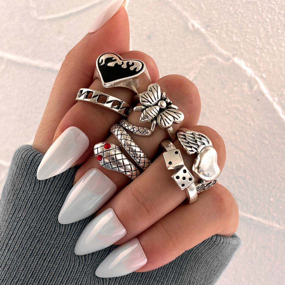 DAIHE Fashion Hot Selling Playing Card Rings Vintage Punk Ancient Silver Knuckle Rings 5 Piece Set