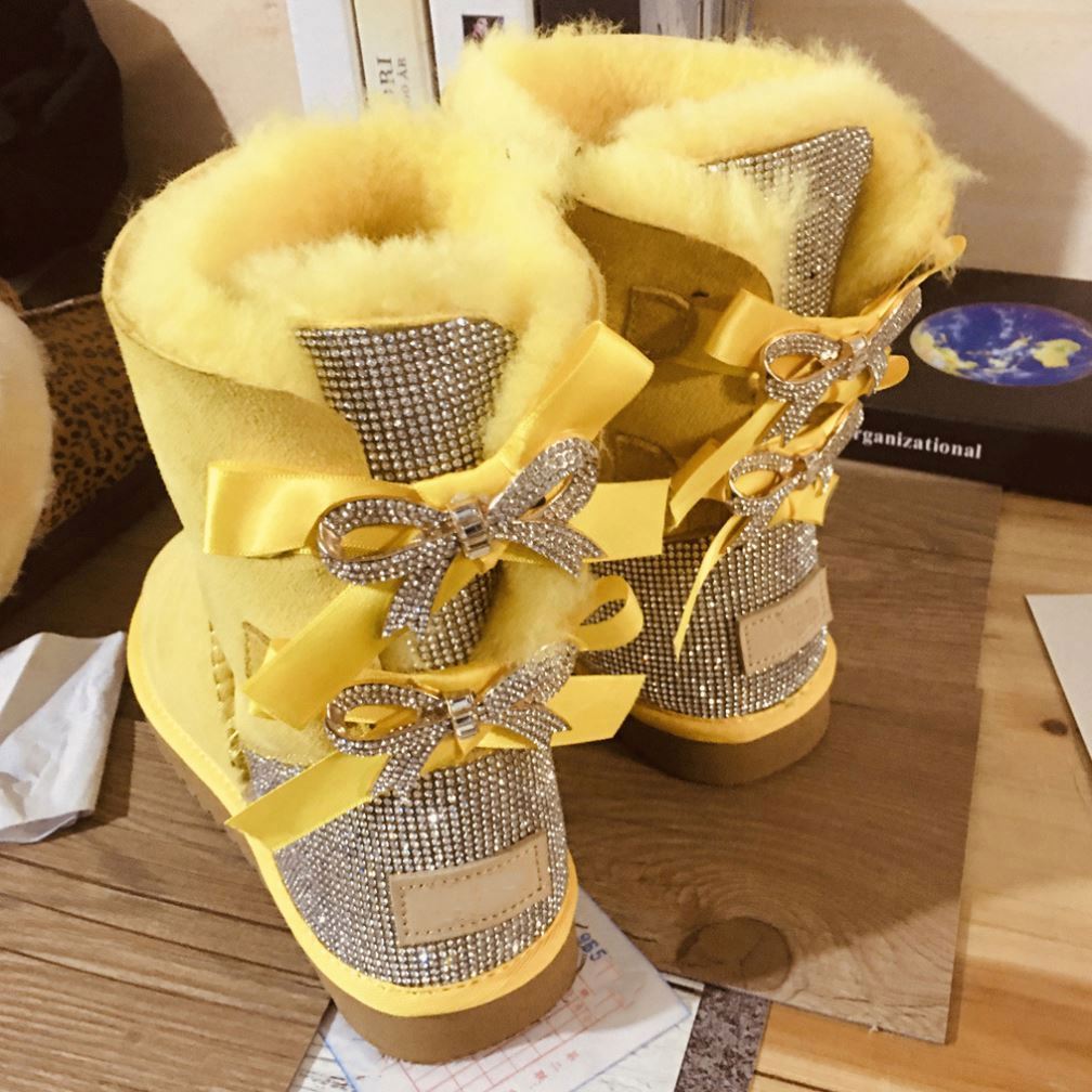 2023 New Womens Flat Sheepskin Des Bottes Femme Outdoor Warm Boots Fur Women Winter Luxury  Boots Women's wool Snow Boots