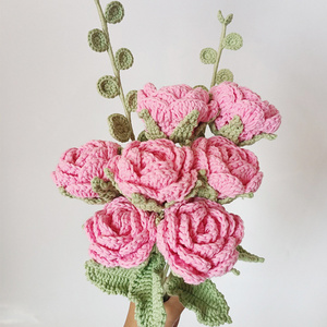 Hot Sale Valentine's Day Gift Wedding Decoration Handmade Roses Crochet Knitted Artificial Flower