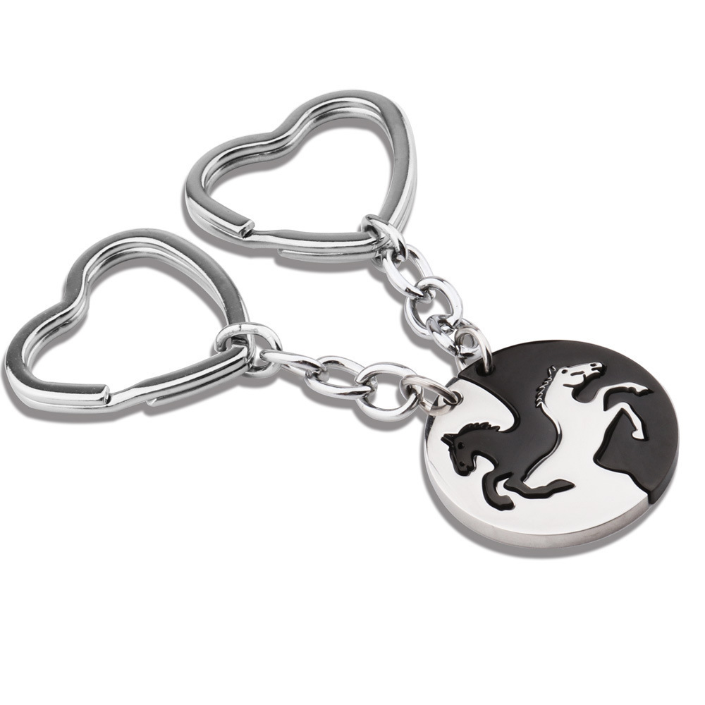 Yin Yang horse pedant keyring Heart shaped stainless steel black and white horse puzzle round key chain for gift