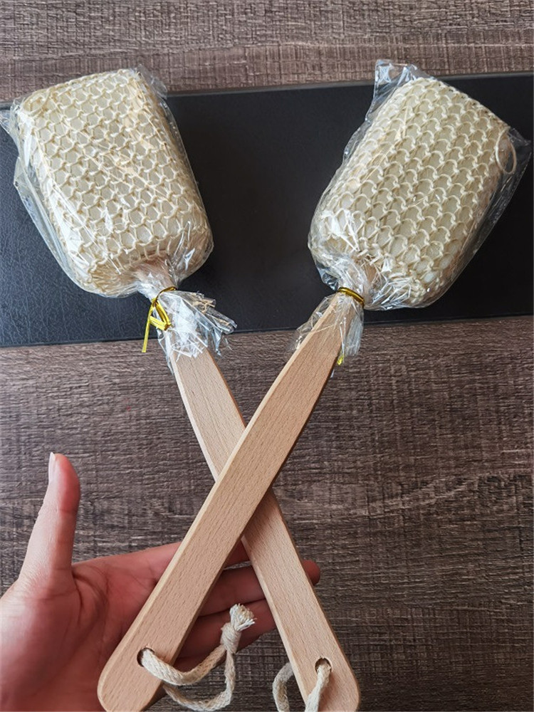 Factory Direct Adult Deep Cleaning Bath Brushes Sponges & Scrubbers with Wooden Handle & Sisal Sponge High Quality