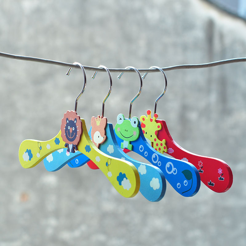 Colorful Animal Head Wooden Cute Trouser Hanger Baby Kids Clothing Hooks Clothing Hangers