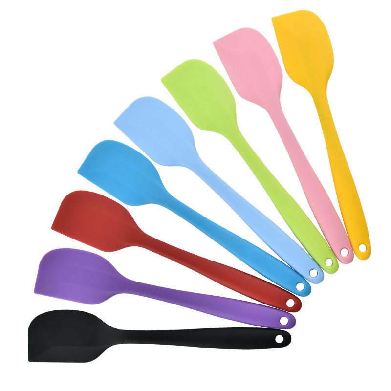 Hot Sale Non-stick Silicone Spatula Pastry Scraper Spatula Food Grade Baking Tools Heat Resistant Kitchen