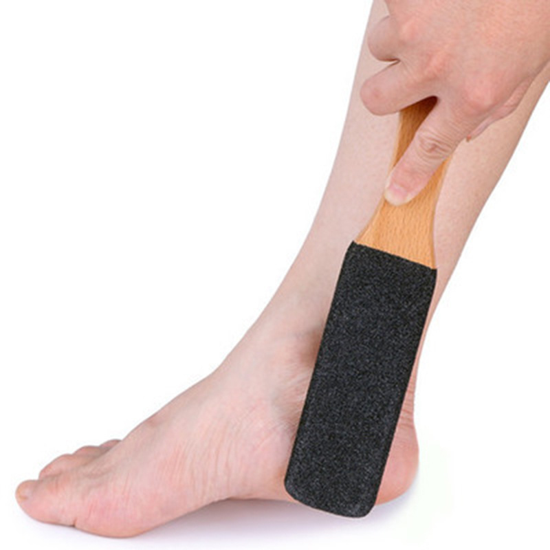 2023 High Quality Foot Brush Exfoliating Dead Skin Brush Wooden Handle Pumice Stone Feet Brush