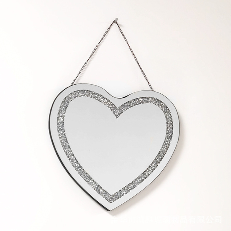 European style light luxury heart-shaped chain hanging test broken drill wall living room decoration hot selling bathroom mirror