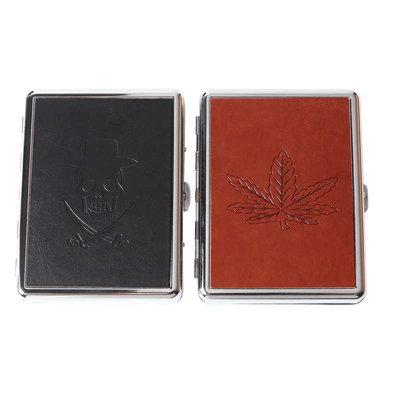 Futeng 16pcs Metal Cigarette Case Lighter Custom Logo Vintage Tobacco Cigarette Case Box with Lighter Wholesale