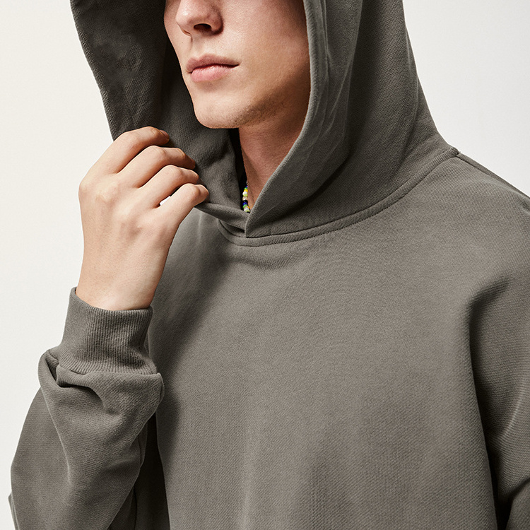 Popular streetwear heavy weight oversize male hoodies 80 cotton 20 polyester hoodies felpa uomo drop shoulder plain hoodies