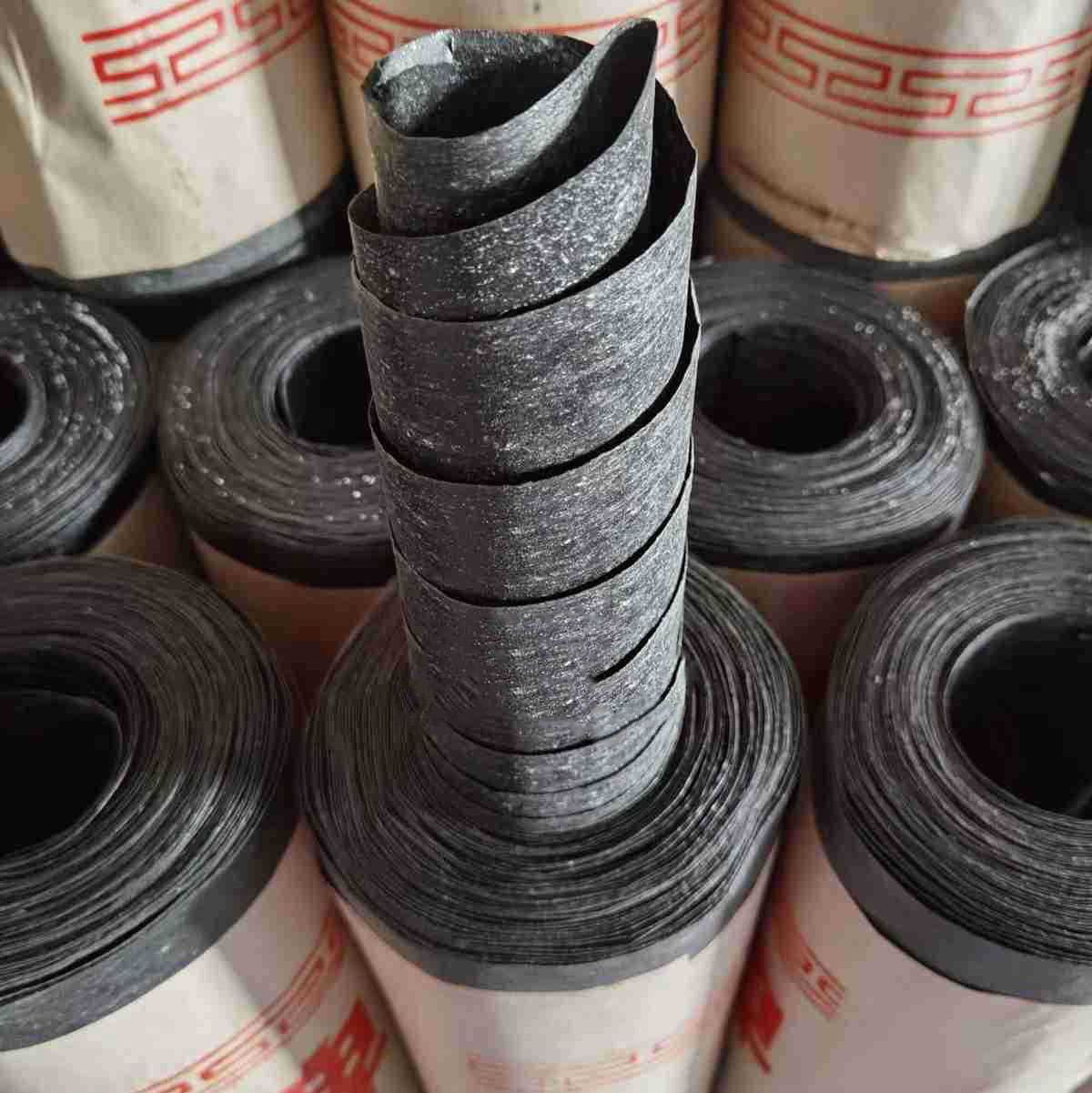 Synthetic Roofing Asphalt Saturated Felt Underlay Bitumen Paper waterproof roofing felt